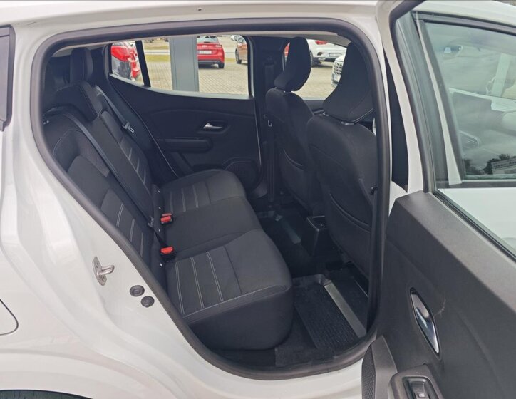 Dacia Sandero Hatchback 999,0 67 kw