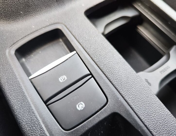 Ford Kuga SUV 1,5 l 110 kw