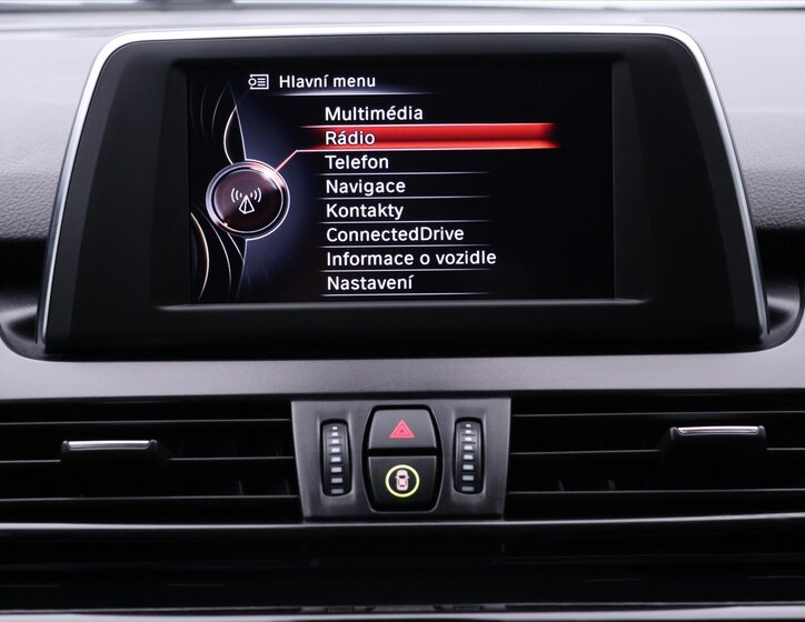 BMW Řada 2 MPV 1,5 l 100 kw