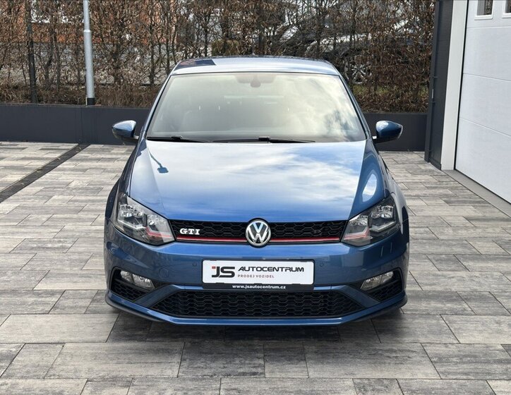 Volkswagen Polo Hatchback 1,8 l 141 kw