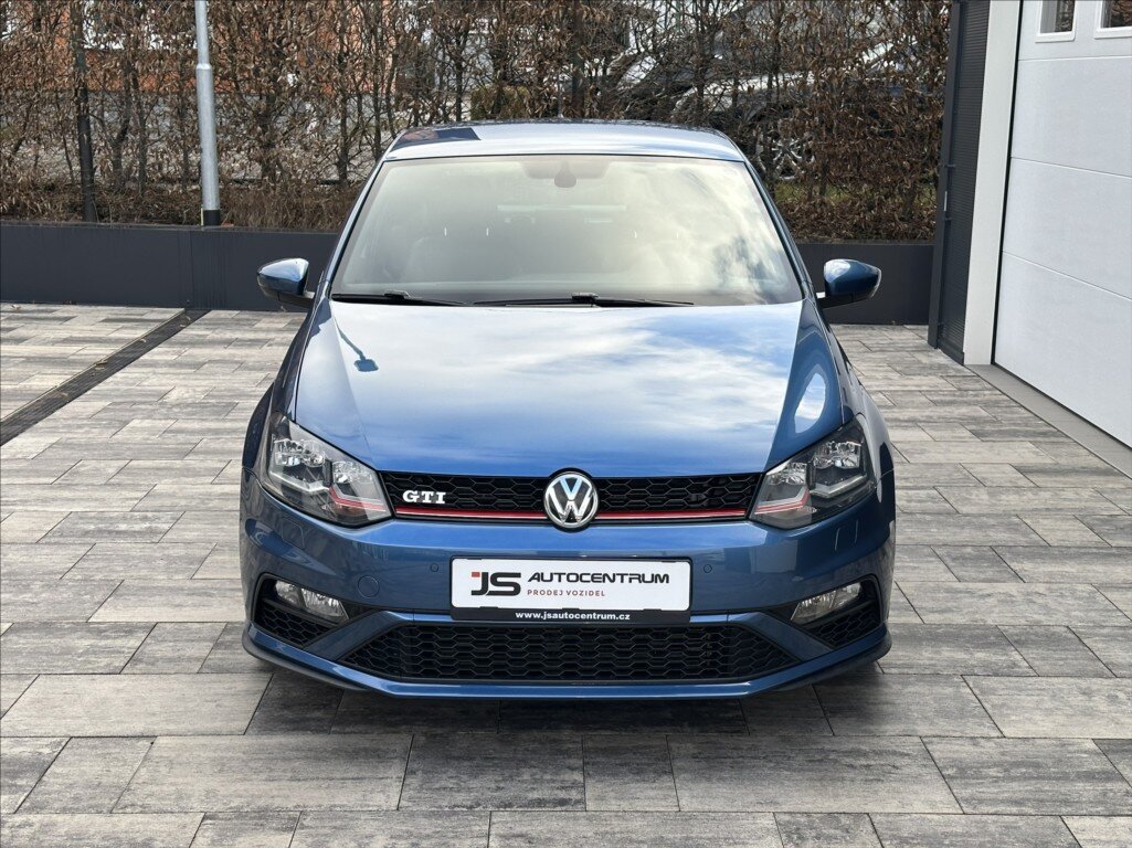 Volkswagen Polo Hatchback 1,8 l 141 kw