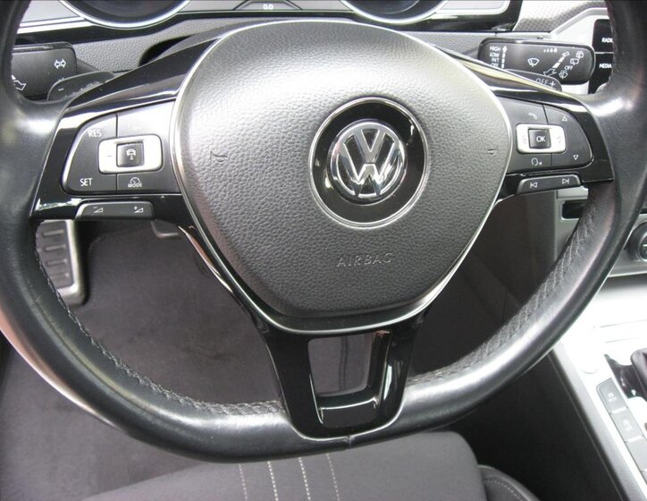 Volkswagen Passat 31