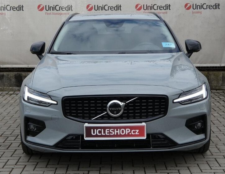 Volvo V60 Kombi 2,0 l 145 kw