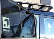 Land Rover Defender SUV 3,0 l 257 kw