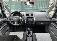 Suzuki SX4 Hatchback 1,6 l 88 kw