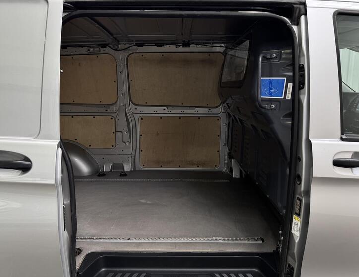 Mercedes-Benz Vito 29