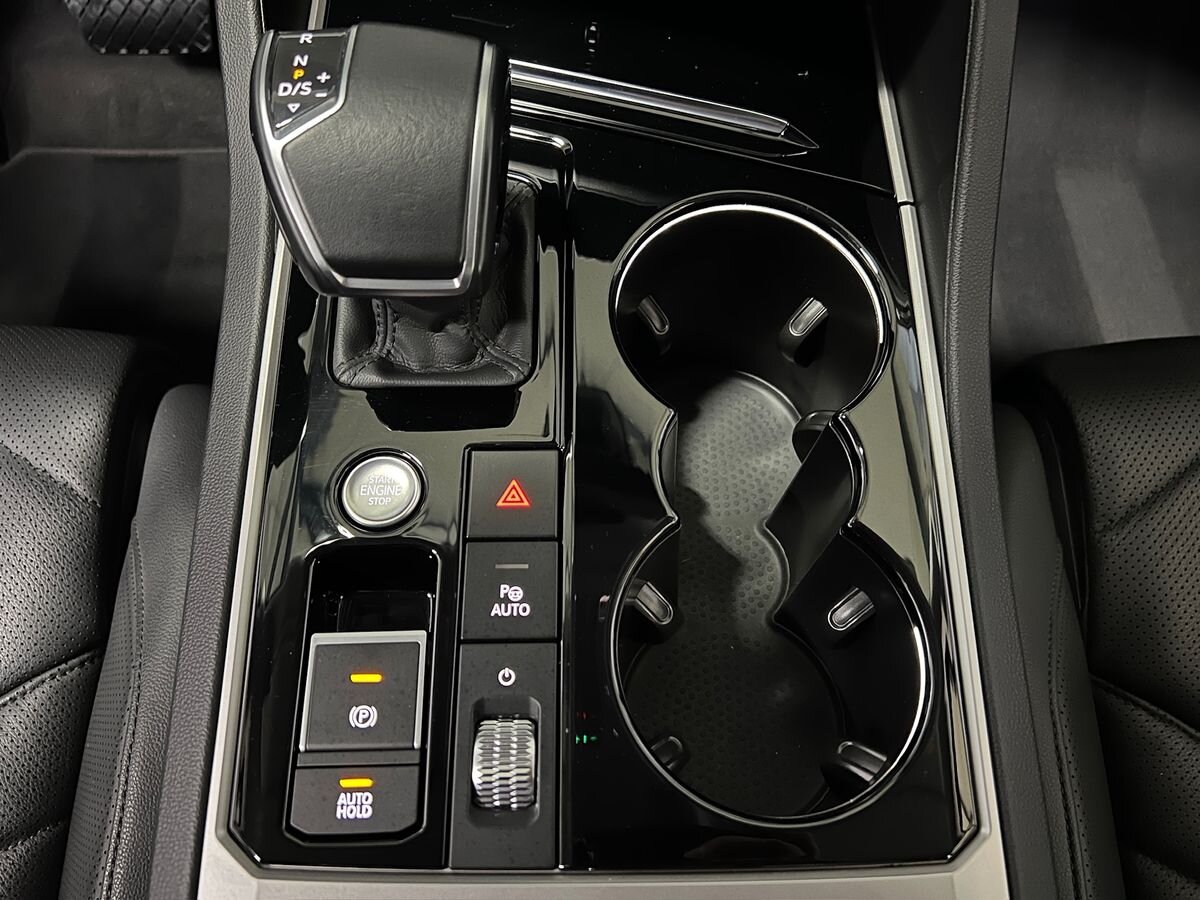 Volkswagen Touareg SUV 3,0 l 210 kw