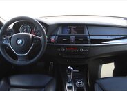BMW X5 SUV 3,0 l 225 kw