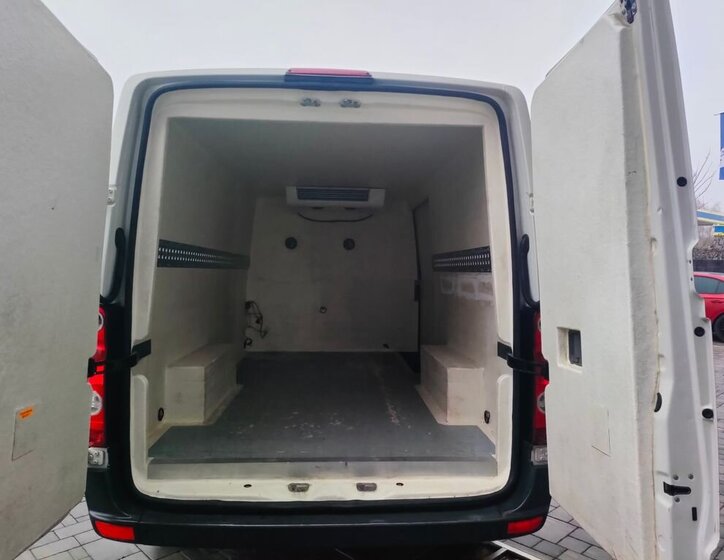 Volkswagen Crafter Skříň 2,0 l 80 kw