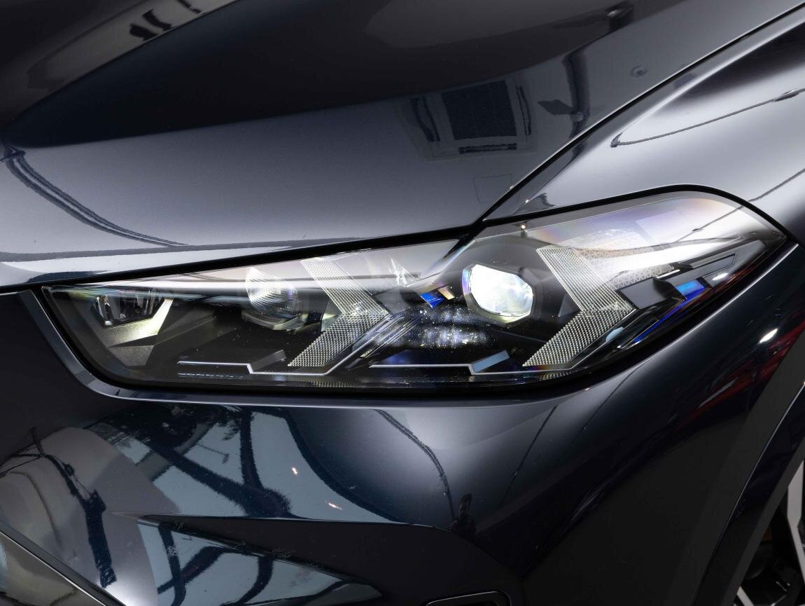 BMW X5 SUV 3,0 l 360 kw