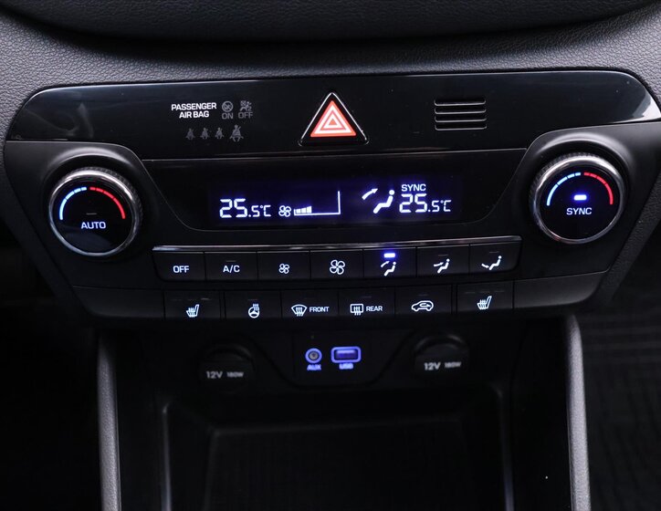 Hyundai Tucson SUV 1,7 l 85 kw