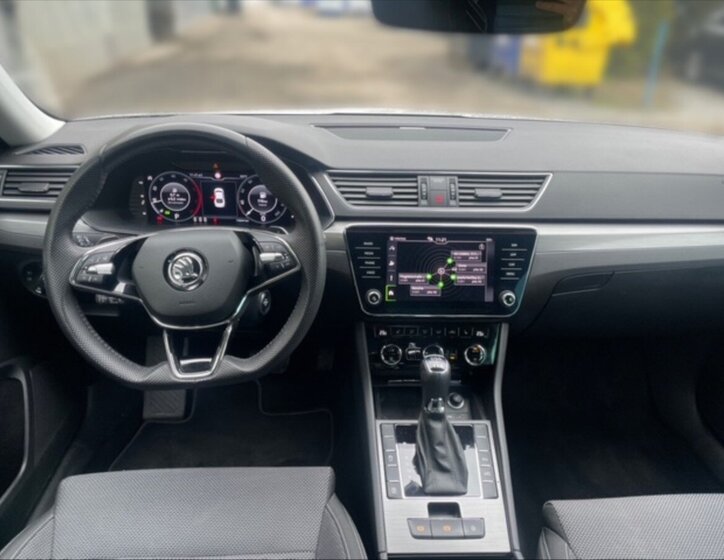 Škoda Superb Liftback 2,0 l 147 kw