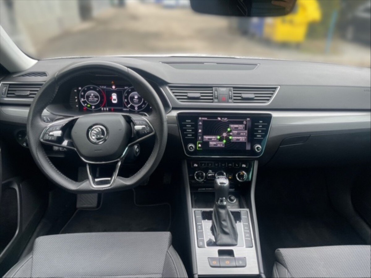 Škoda Superb Liftback 2,0 l 147 kw