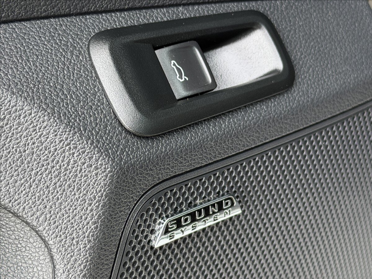 Škoda Kamiq SUV / Terénní 1,5 l 110 kw