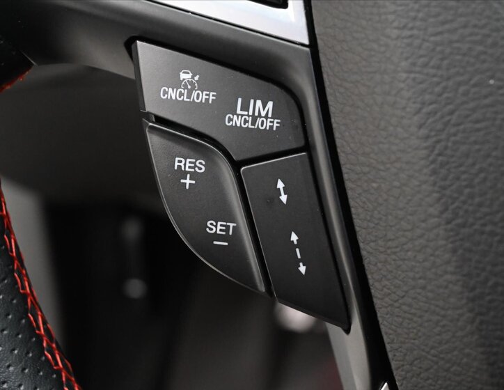 Ford Mondeo Sedan 2,0 l 140 kw