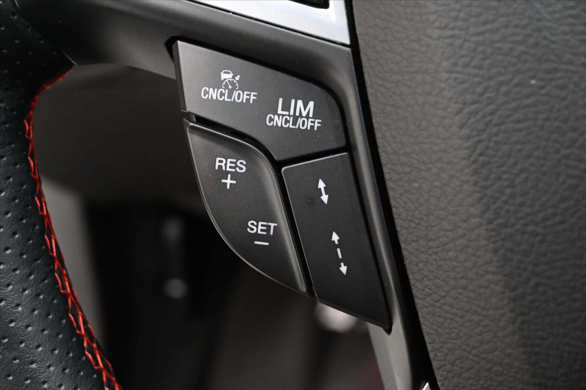 Ford Mondeo Sedan 2,0 l 140 kw