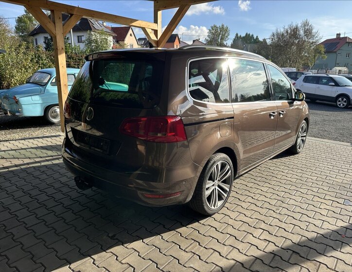 Volkswagen Sharan MPV 2,0 l 130 kw
