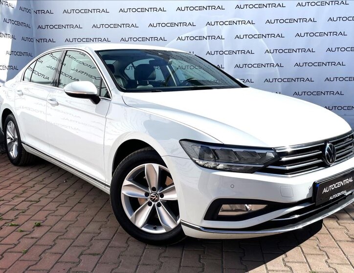 Volkswagen Passat Sedan 2,0 l 147 kw