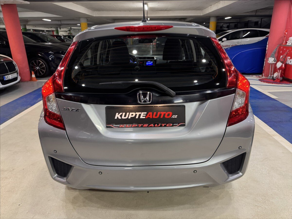 Honda Jazz Hatchback 1,3 l 75 kw