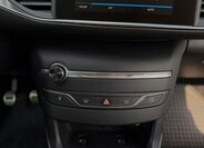 Peugeot 308 Kombi 1,2 l 96 kw