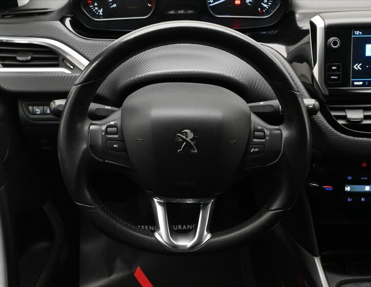Peugeot 2008 SUV 2,0 l 60 kw