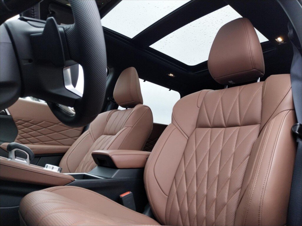 Mitsubishi Outlander SUV / Terénní 2,4 l 225 kw