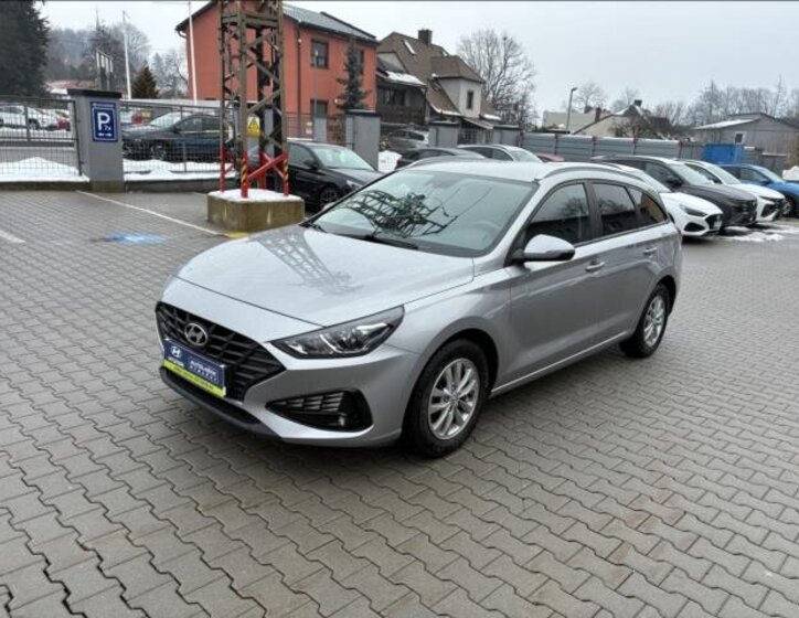 Hyundai i30 Kombi 998,0 88 kw