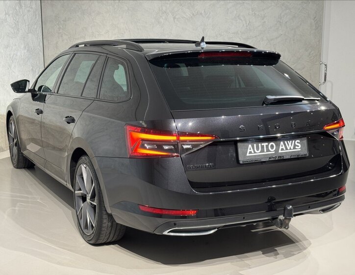 Škoda Superb 10