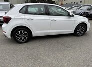 Volkswagen Polo Hatchback 999,0 70 kw