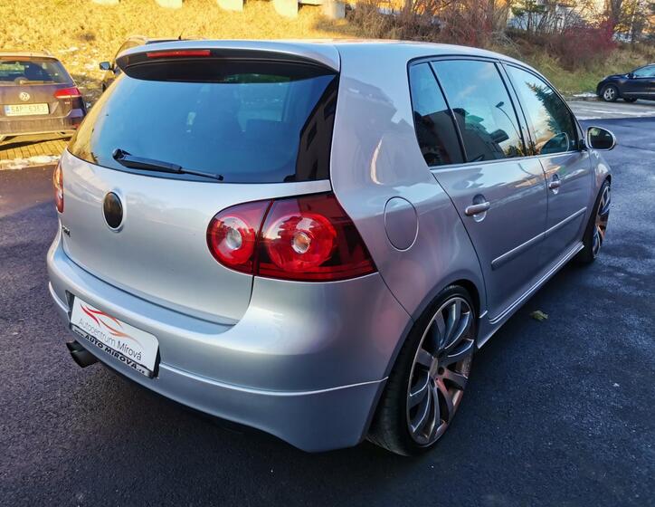 Volkswagen Golf 8