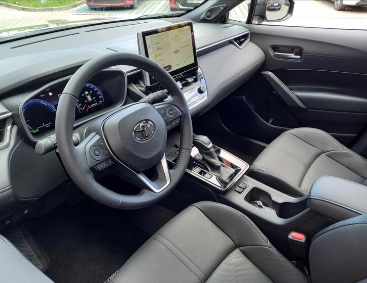 Toyota Corolla Cross 7