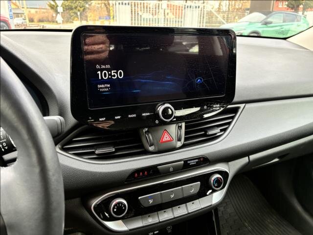 Hyundai i30 Kombi 1,5 l 70 kw