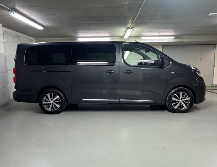 Toyota ProAce Verso 4