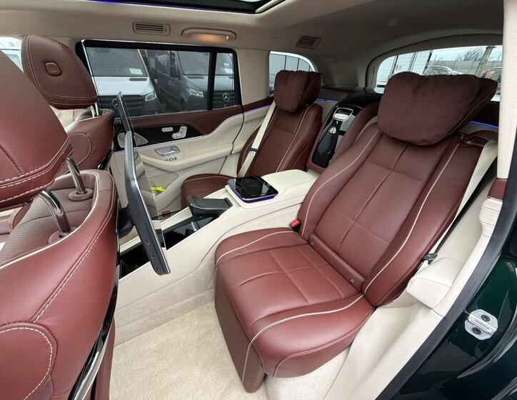 Mercedes-Benz GLS SUV / Terénní 4,0 l 410 kw