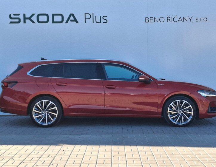 Škoda Superb Kombi 1,5 l 150 kw