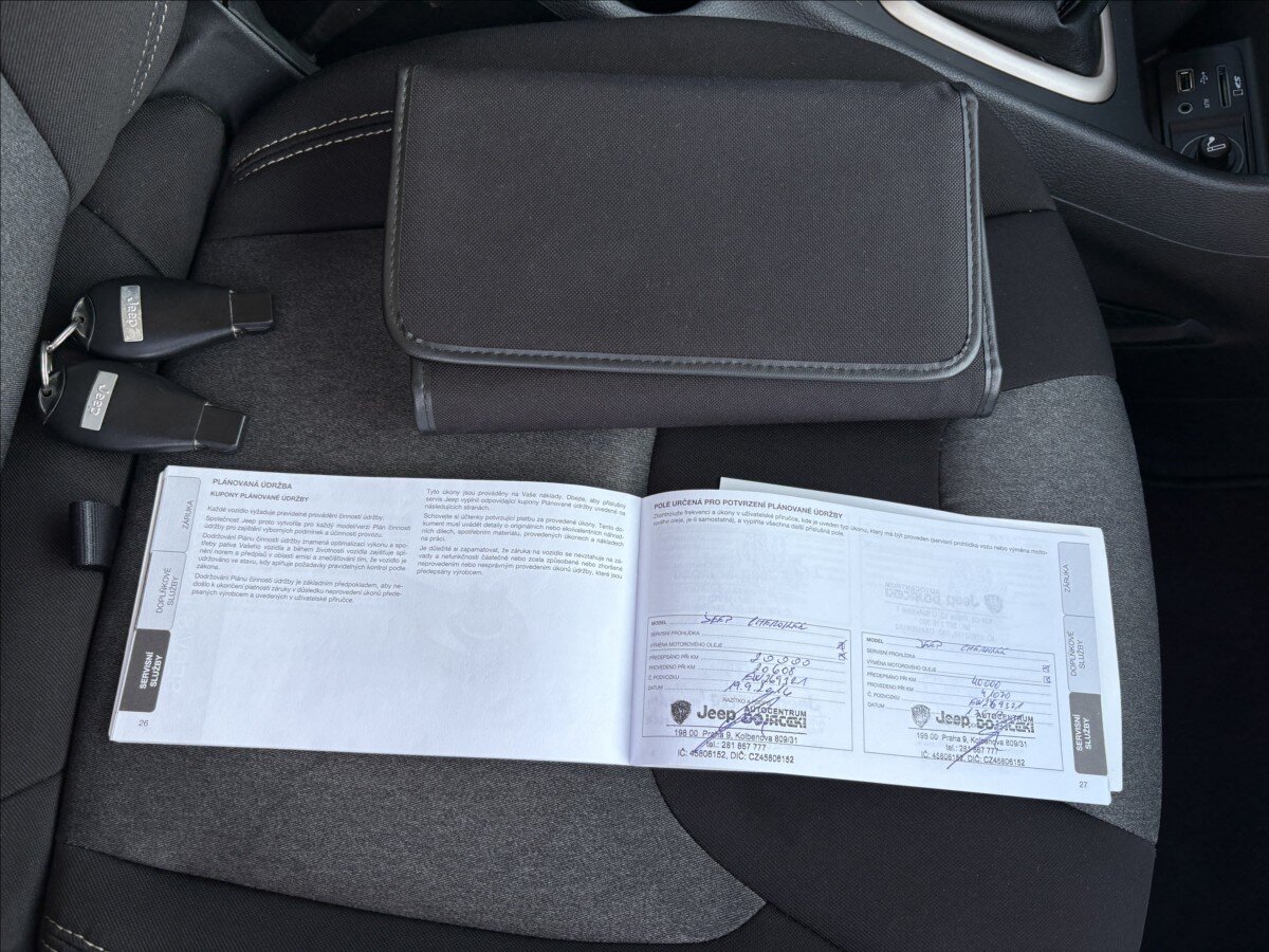 Jeep Cherokee SUV 2,0 l 103 kw