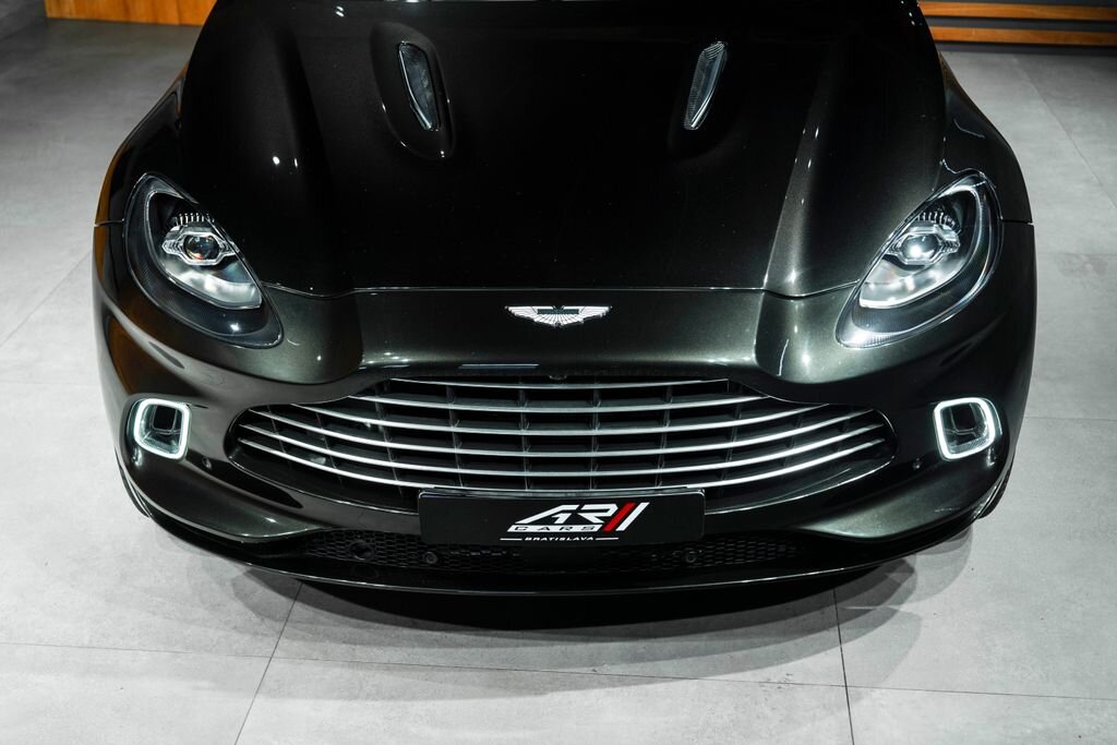 Aston Martin Ostatní SUV 4,0 l 405 kw