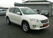 Toyota RAV4 SUV / Terénní 2,2 l 110 kw