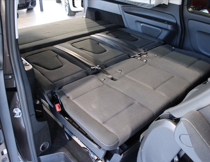 Mercedes-Benz Vito MPV 2,1 l 140 kw