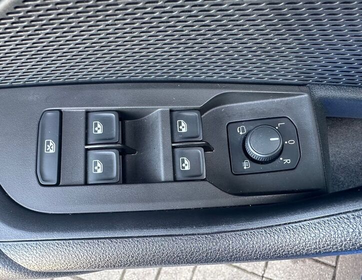 Škoda Octavia Hatchback 1,4 l 180 kw