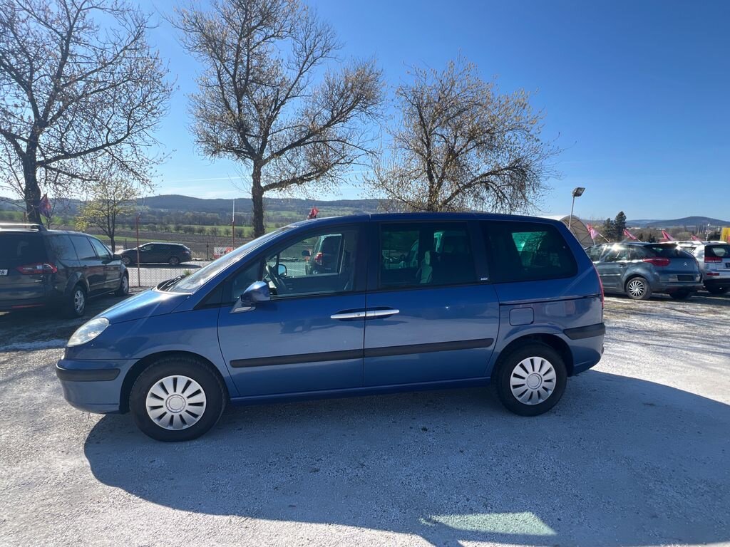 Peugeot 807 MPV 2,0 l 100 kw