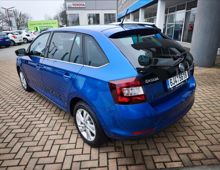 Škoda Rapid Hatchback 999,0 81 kw