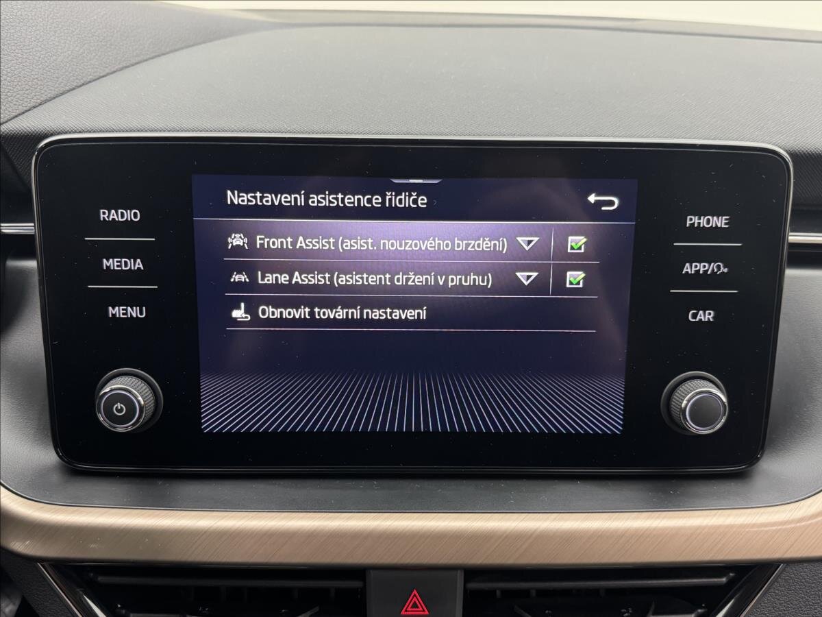 Škoda Scala Hatchback 999,0 81 kw