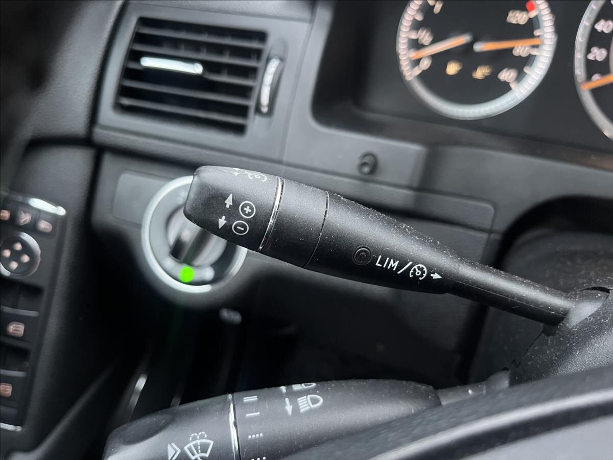 Mercedes-Benz Třídy C Sedan / Limuzína 3,0 l 170 kw