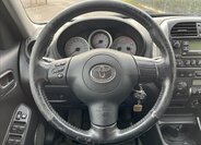 Toyota RAV4 15