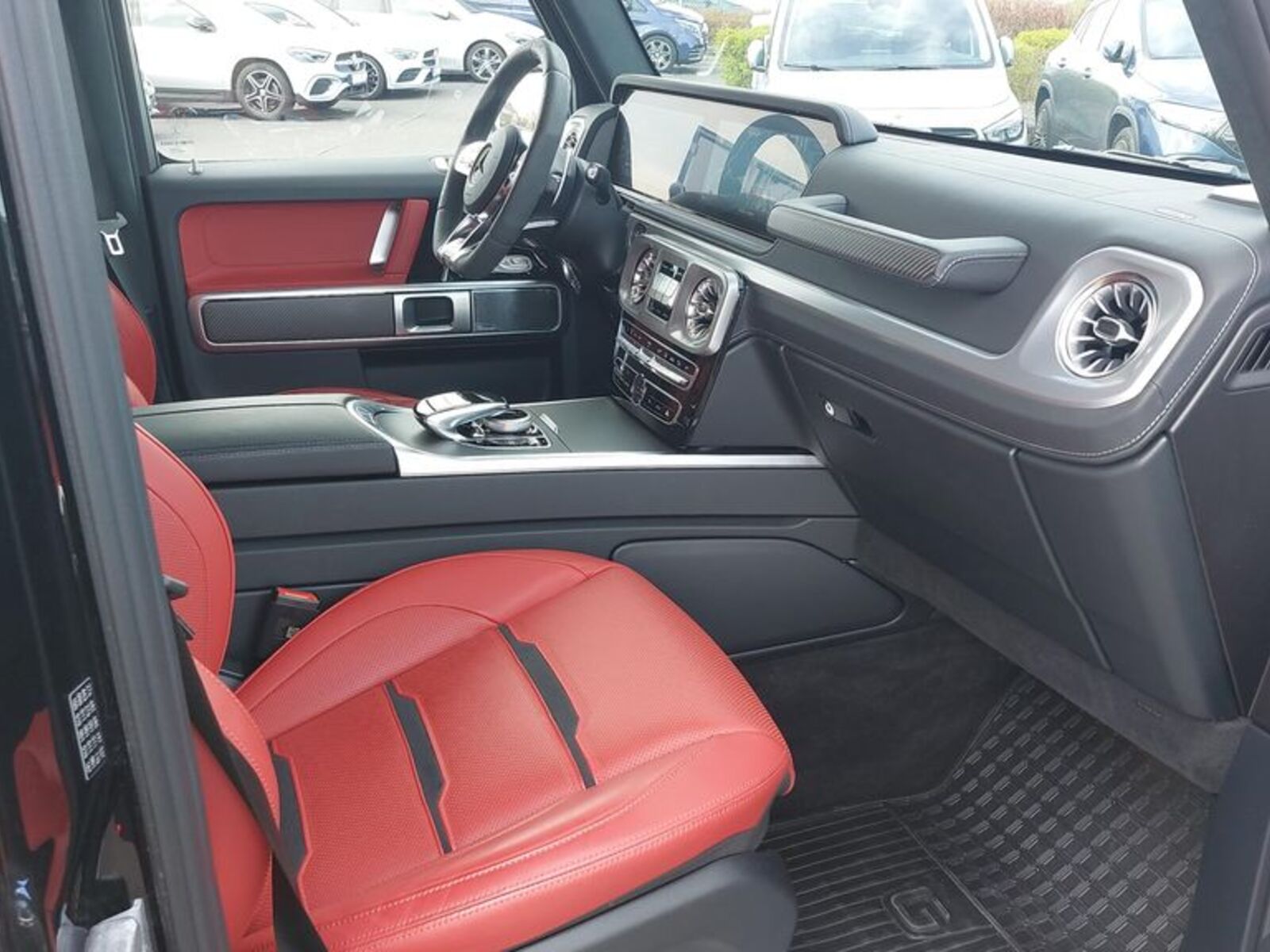 Mercedes-Benz Třídy G 12