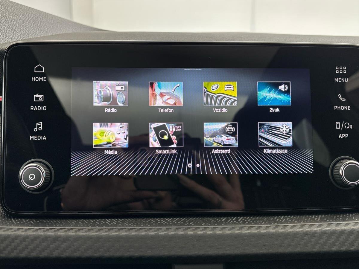 Škoda Scala Hatchback 999,0 85 kw