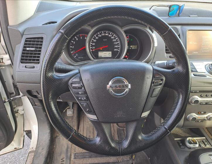Nissan Murano 15