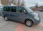 Volkswagen Multivan 14