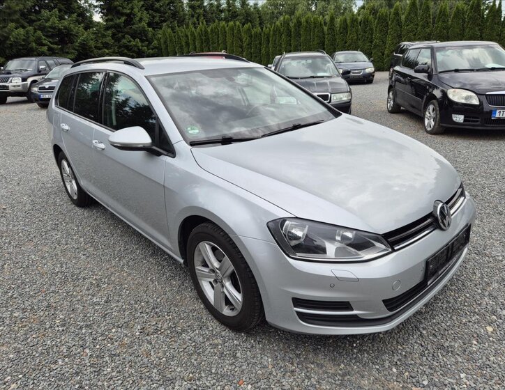 Volkswagen Golf Kombi 1,6 l 81 kw